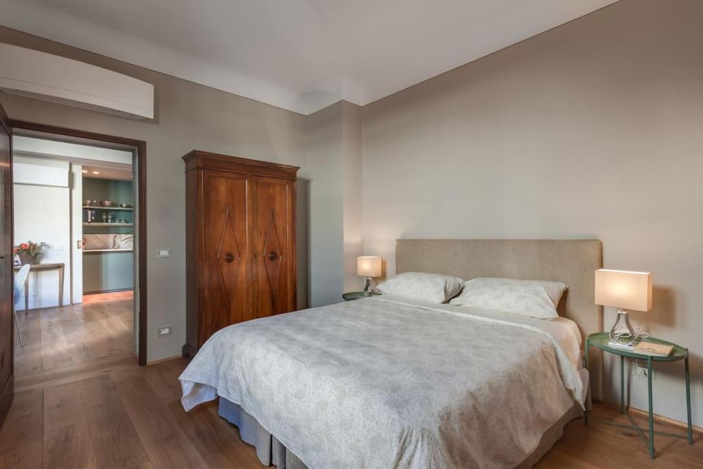 Accademia Luxury Apartamento